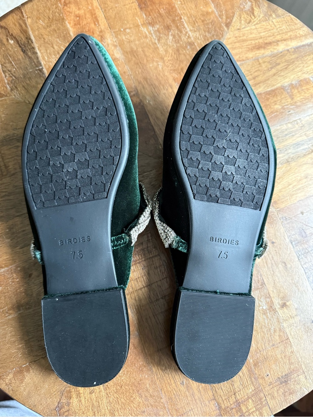 Birdies Rhinestone Embellished Green Velvet Pointy Toe Mules 7.5. NIB - Picture 11 of 11